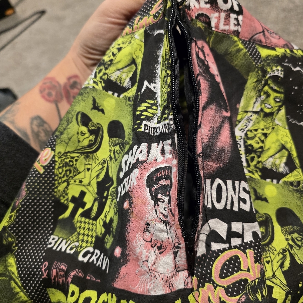 Rockabilly Zombie Pin Up Skirt - Picture 3 of 7